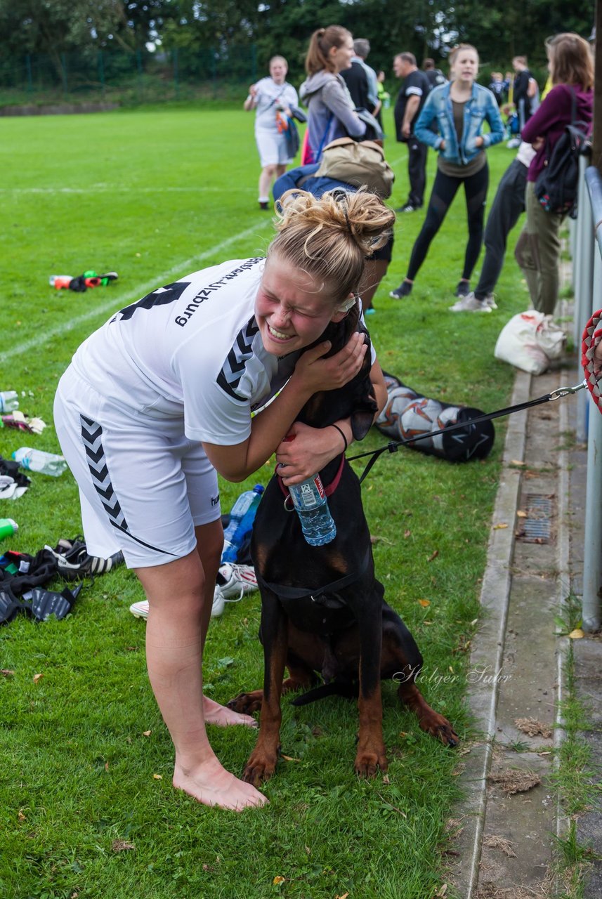 Bild 340 - Frauen SV Henstedt Ulzburg 3 - Bramfeld 3 : Ergebnis: 5:1